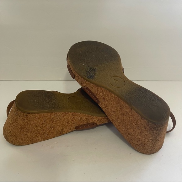 Artisan Wedge Platform Sandals #10M - Picture 9 of 10